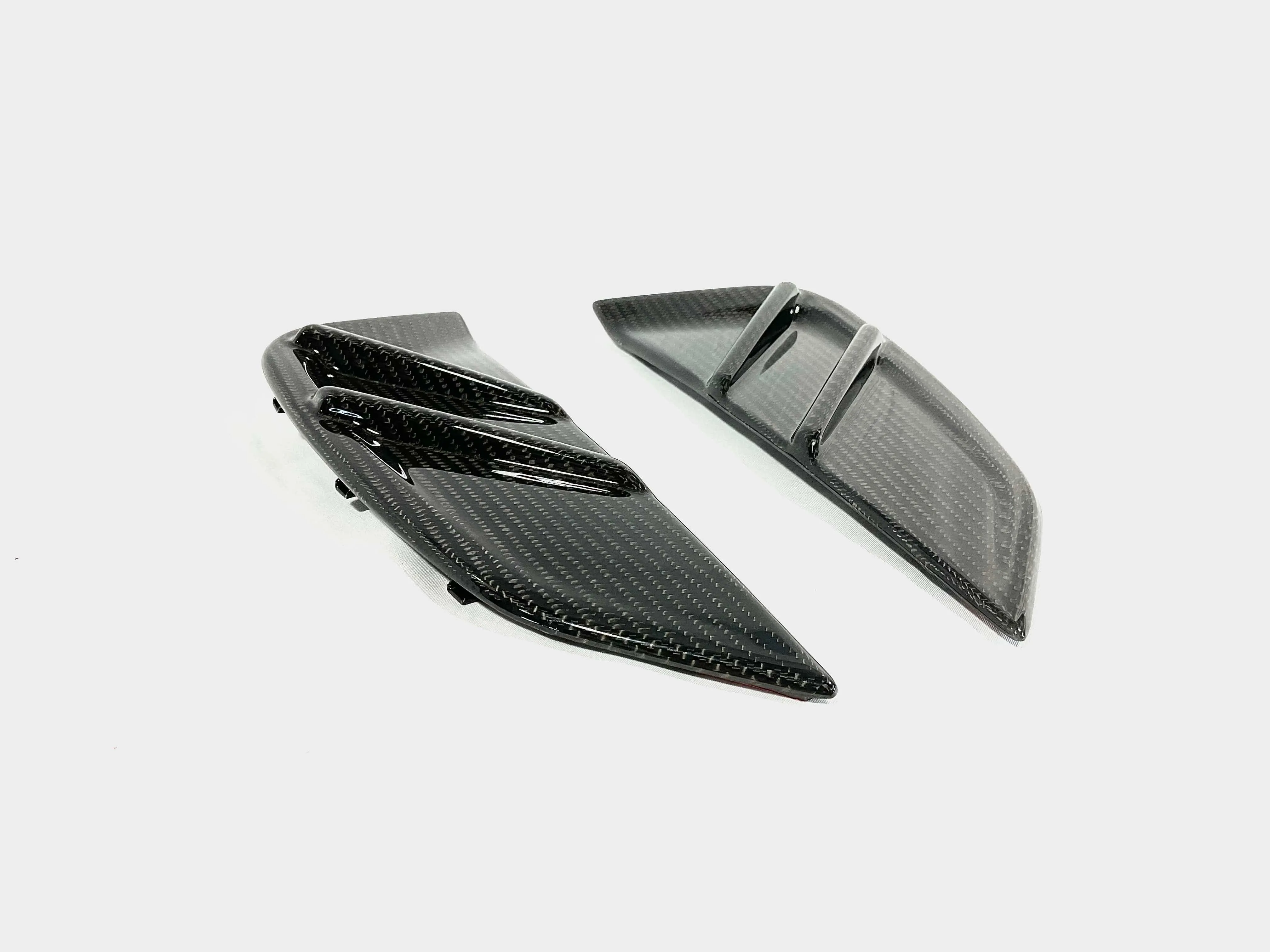 2020-2025 BMW M3 (G80) M4 (G82) Dry Carbon Fiber Modern Performance Style Vent Cover
