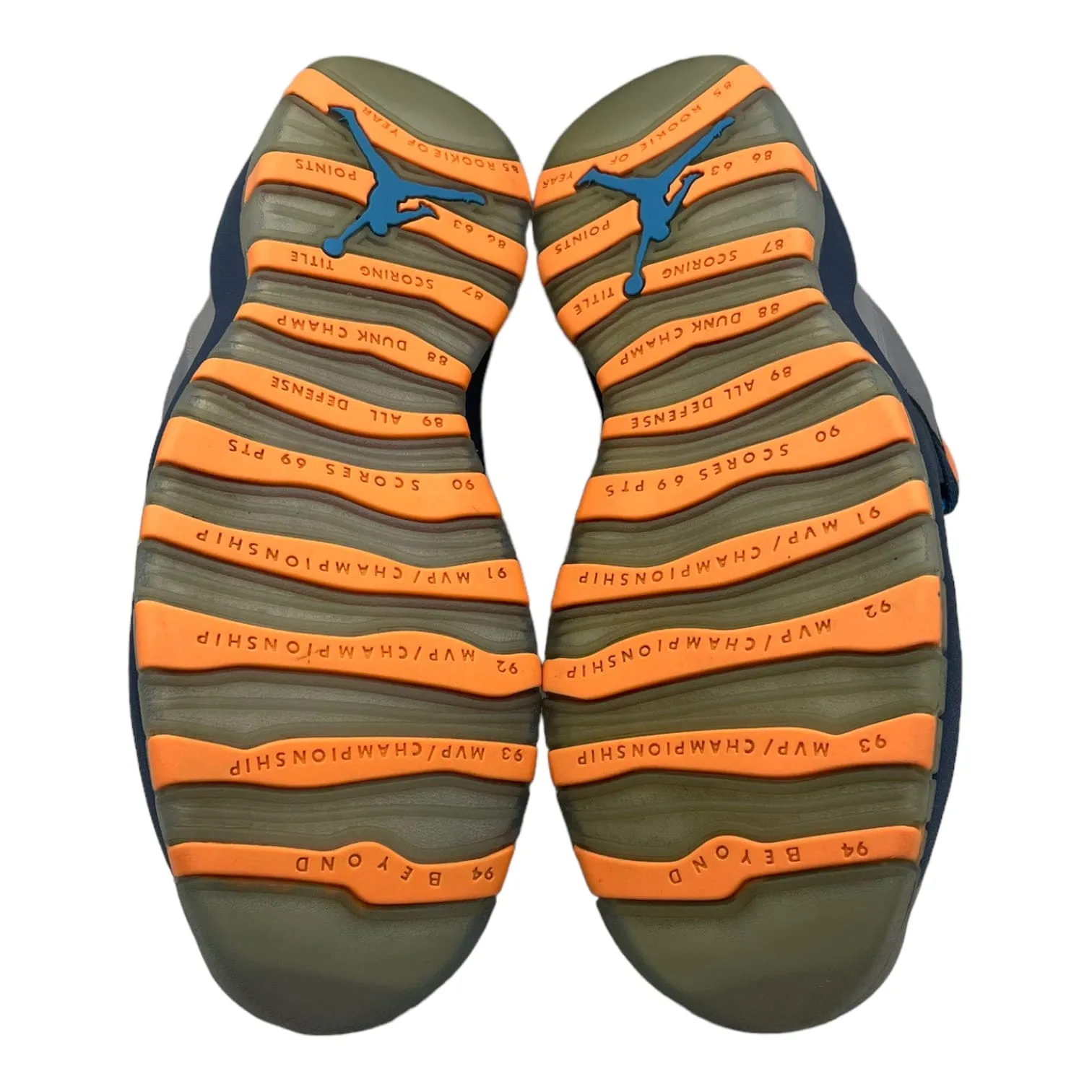 Air Jordan 10 Retro Bobcats Pre-Owned