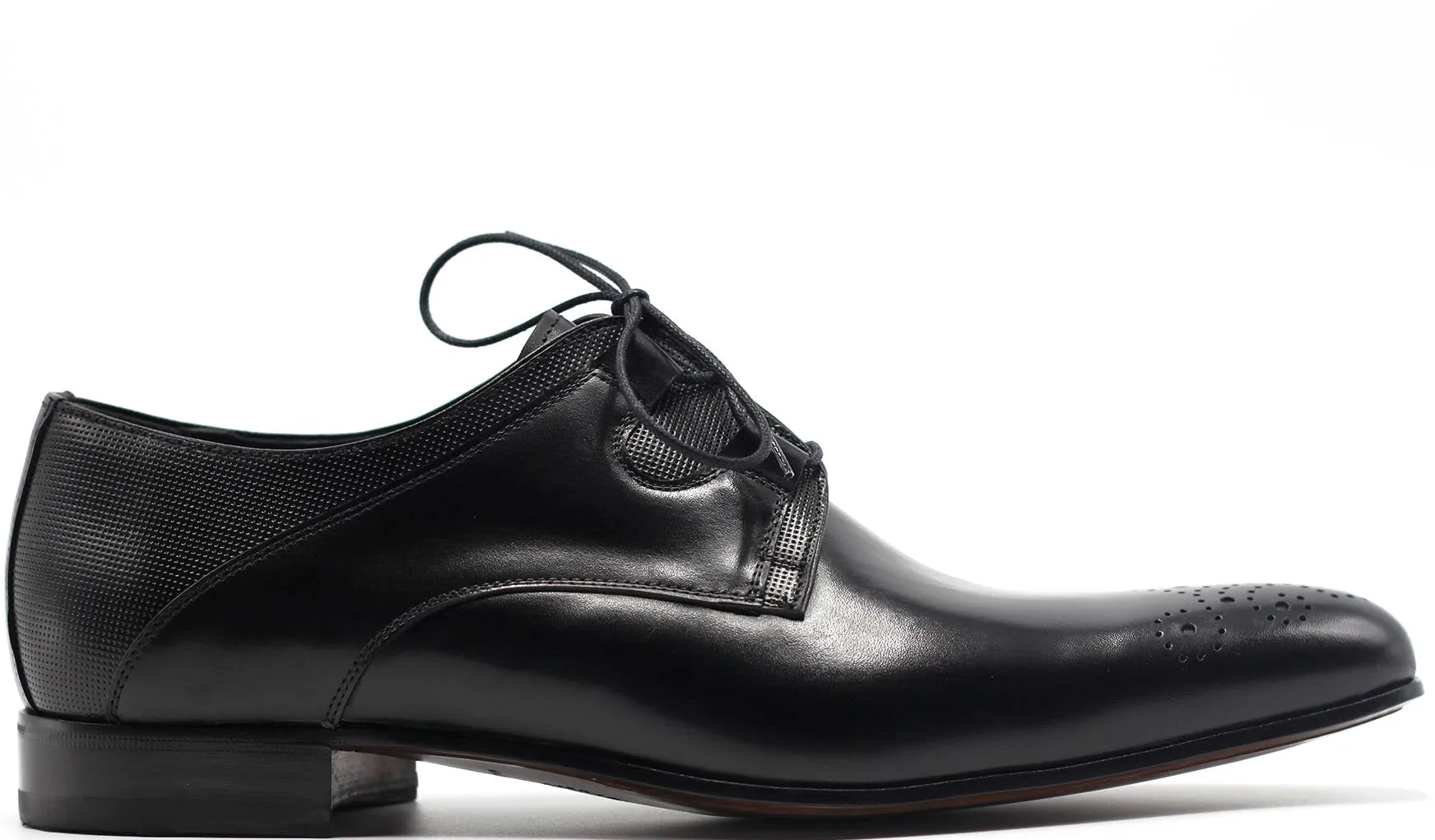 ALEXANDER / BLACK