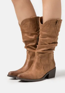 mtng cowboy/biker boots