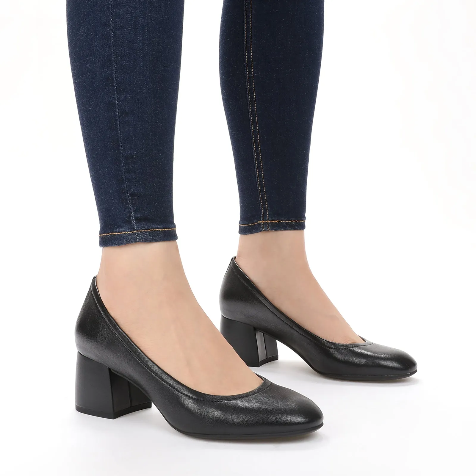 Vionic Carmel Pump (Women) - Black Nappa Leather