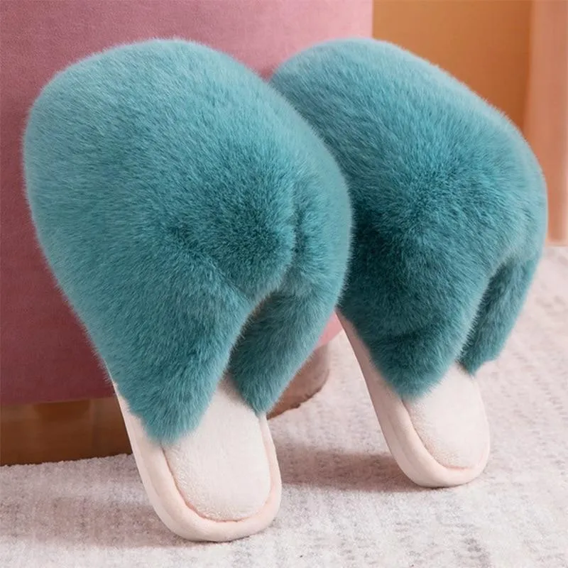 Women Posh Comfortable Warm Plush Indoor Slippers