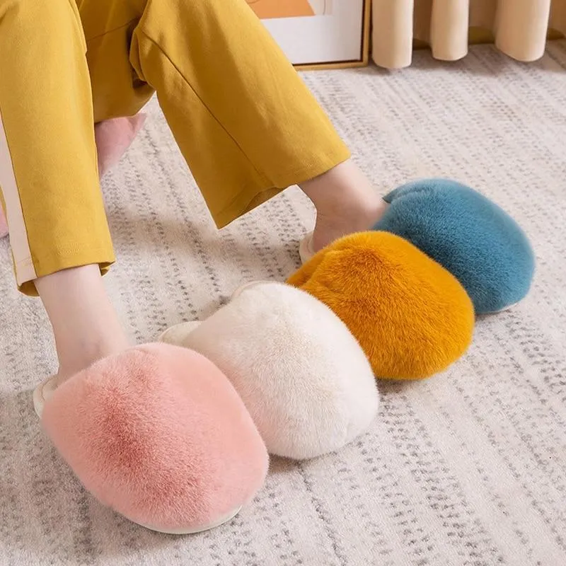 Women Posh Comfortable Warm Plush Indoor Slippers