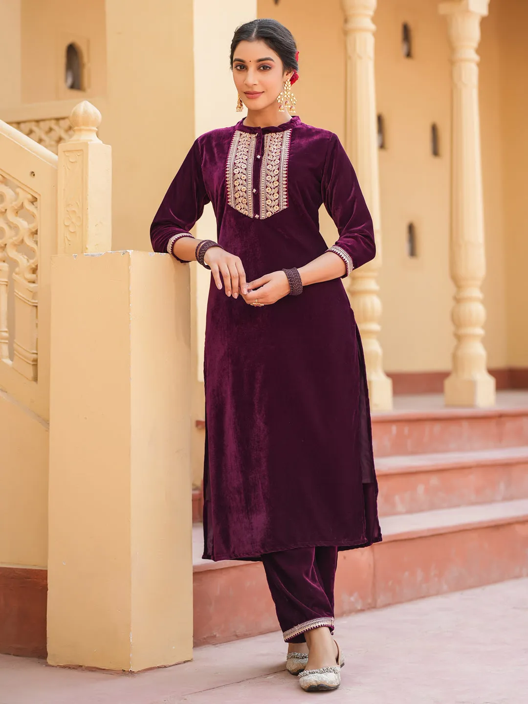 Women Women Purple Zari Work Velvet Straight Kurta Trouser Set